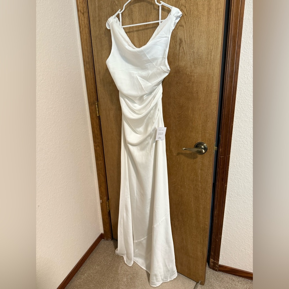 NWT Lulus Backless Formal Dress Size XL